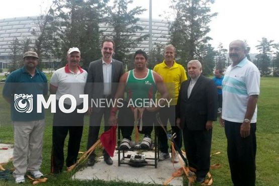 سفیر ایران از اردوی تیم ملی در باکو بازدید کرد