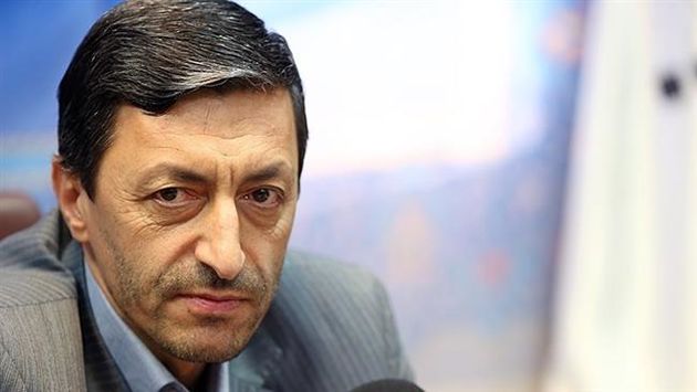 خدمت به مستضعفان، دفاع از حریم انقلاب است