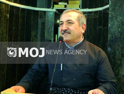 محمودزاده به وزرای نفت، کار و کشور تذکر داد