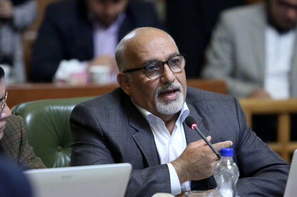 بنیاد مستضعفان چشم بر ارزش های تاریخی مملکت بسته است و صرف مباحث مالی را مدنظر دارد