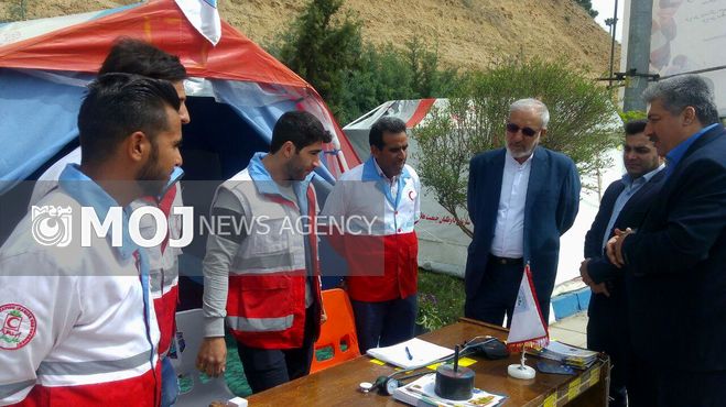 مجلس و دولت باید به جوانان جمعیت هلال احمر خدمات ارائه دهند