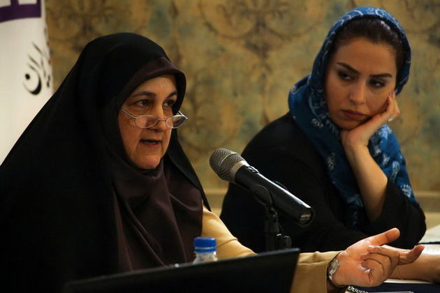 راودراد: چرا زنان جامعه را روی پرده سینما نمیبینیم؟