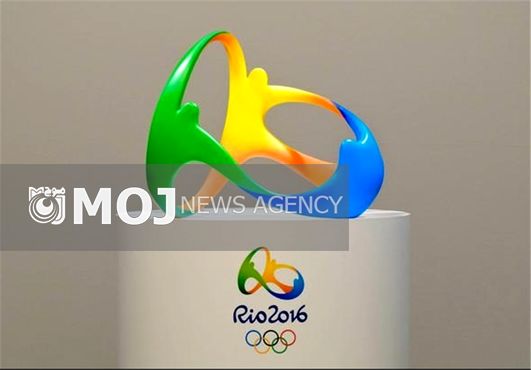 والدین نابینا قبل از تولد نوزاد خود را لمس میکنند
