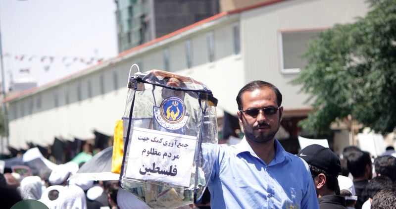 مردم استان تهران در روز قدس 375 میلیون تومان به کمیته امداد کمک کردند