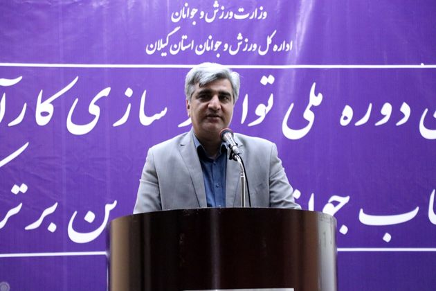 گرفتارشدن کارآفرینان برای اجرای یک ایده و طرح بین ۳۰ دستگاه اجرایی