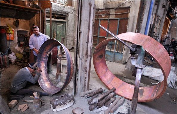 طرح ساماندهی مشاغل مزاحم برای حاشیه شهر مشهد تدوین میشود
