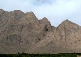 نجات دو نوجوان 15 و 17 ساله در کوه نخودی