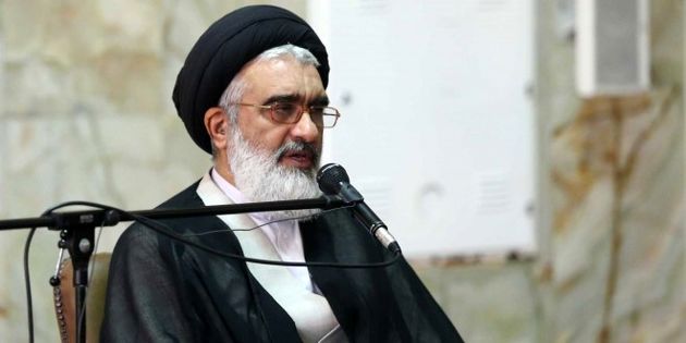 اگر دولتمردان در مسیر حق حرکت کنند مردم نیز این مسیر را دنبال میکنند