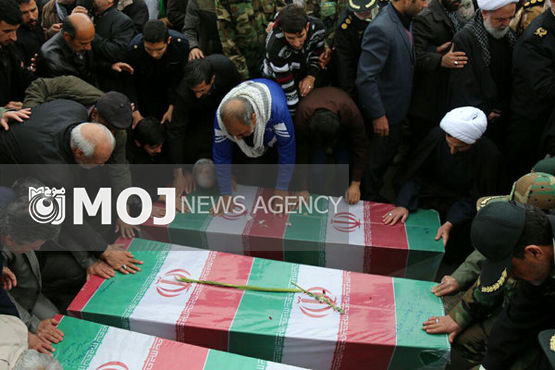 پیکر پاک سه شهید سپاه در شهرستان قروه تشییع شد