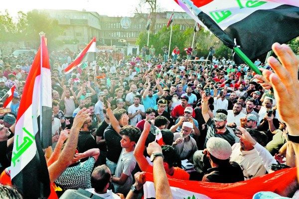 معترضان در بصره تظاهرات خود را از سرگرفتند