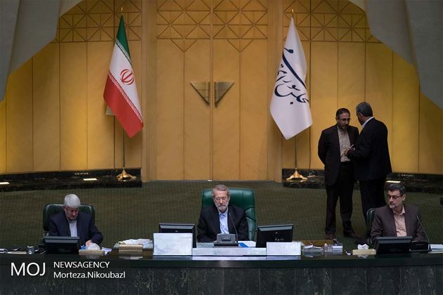 مجلس با حضور لاریجانی غیر علنی می شود