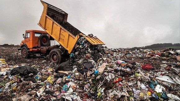 36 کامیون فرسوده کفاف جمعآوری زباله یکمیلیوننفری کرمانشاه را ندارد