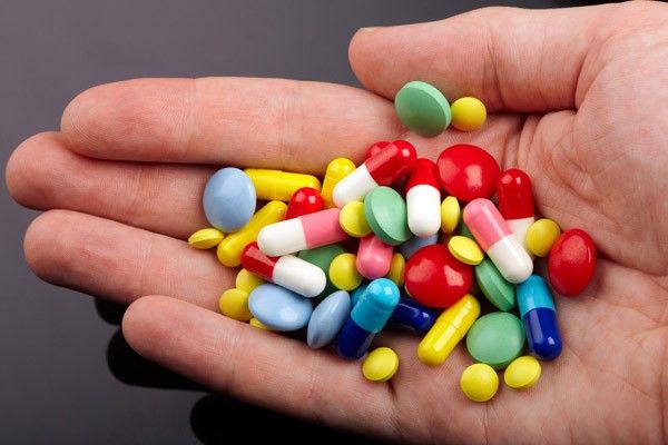 وجود 300 داروخانه در گیلان/ گیلان کمبود دارو ندارد