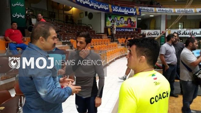 حضور بازیگران سینما در خانه کشتی