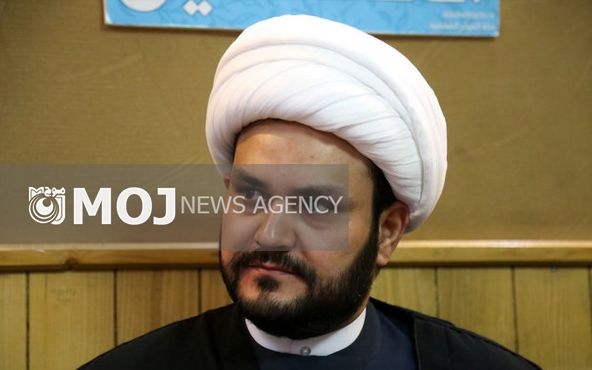 دبیرکل نجباء با آیت الله اراکی دیدار کرد