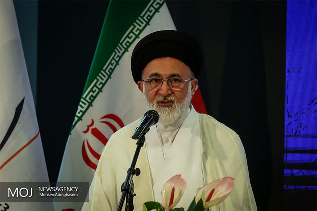 زائران باید شرایط حساس و خطرناک جهان اسلام را در نظر بگیرند