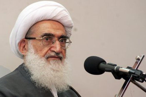 سپاه پاسداران قلب تپنده انقلاب اسلامی است