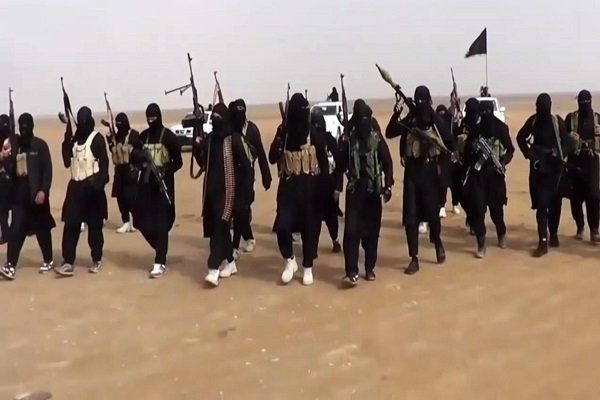 دو شهر افغانستان در معرض سقوط به دست داعش قرار دارند