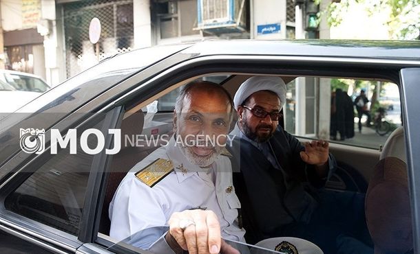 دریادار خادم بیغم از پایگاه دریایی خرمشهر بازدید کرد