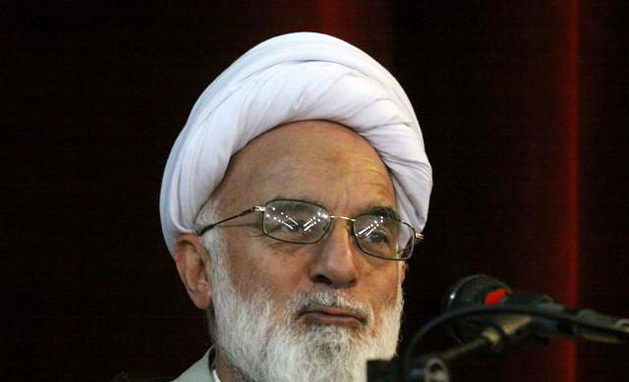 برخی با ثبتنام برای ریاست جمهوری قصد عقدهگشایی دارند