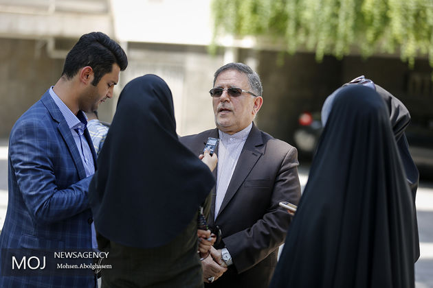 تکلیف موسسات غیر مجاز مشخص شد