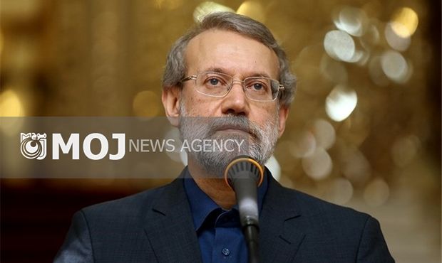دولت باید امور اقتصادی را به مردم واگذار کند