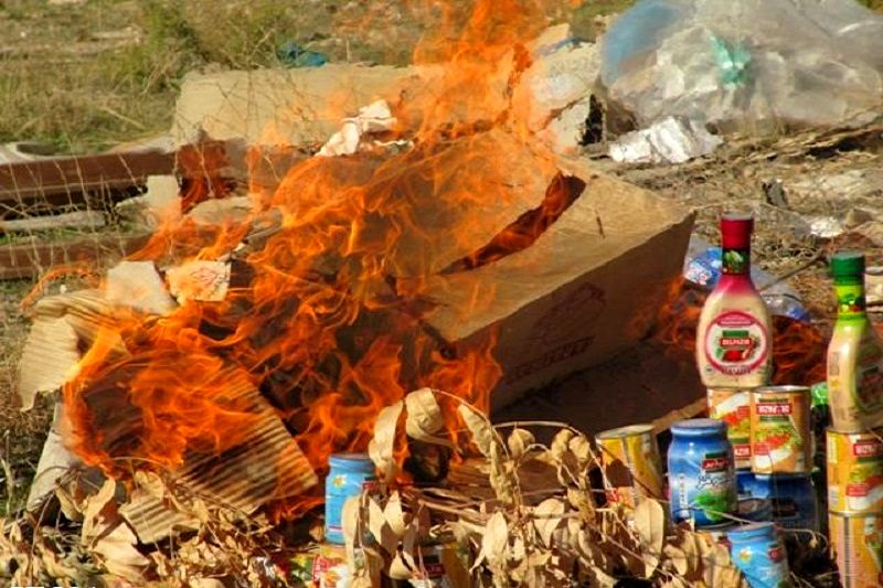 امحای بیش از 38 هزار بطری دوغ غیرقابلمصرف در کرمانشاه