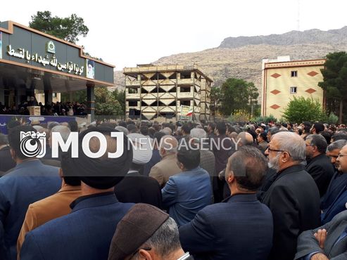 جای خالی محمدرضا ملکشاهی راد در جایگاه تشییع پیکر شهید زنده لرستان
