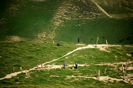 بررسی علت آتش سوزی قبرستان تاریخی خالدنبی