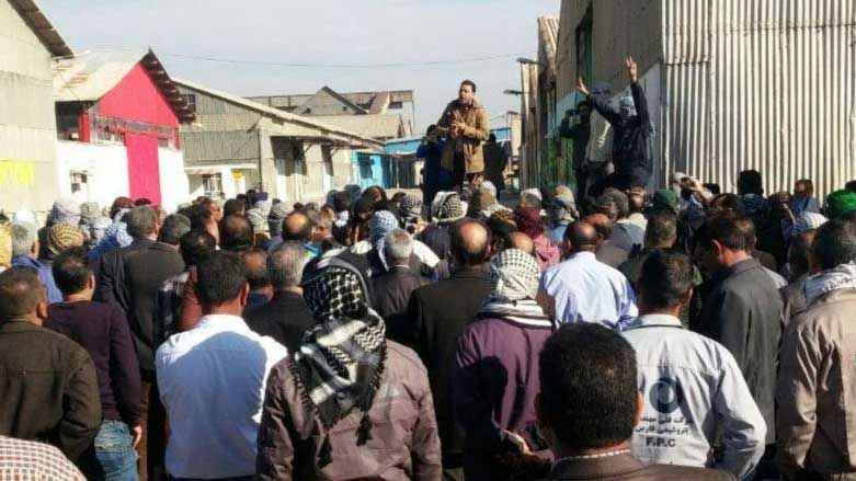 مدیریت داخلی مجتمع کشت و صنعت نیشکر هفت تپه برکنار شد