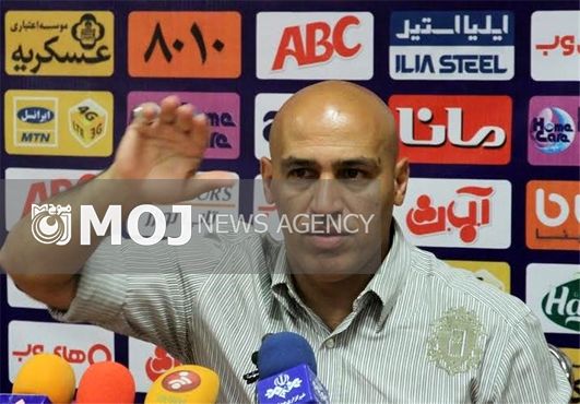 در نفت پلههای ترقی را طی کردم