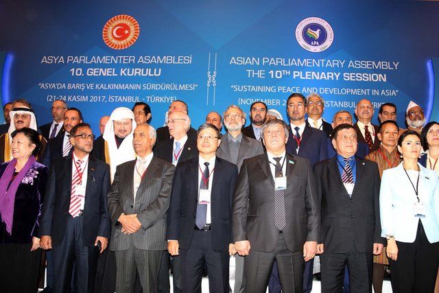 مجمع بینالمجالس آسیا به احترام جان باختگان زلزله غرب ایران یک دقیقه سکوت کردند