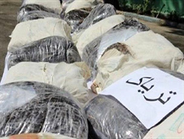 جاساز 130 کیلوگرم تریاک زیر بار خیار