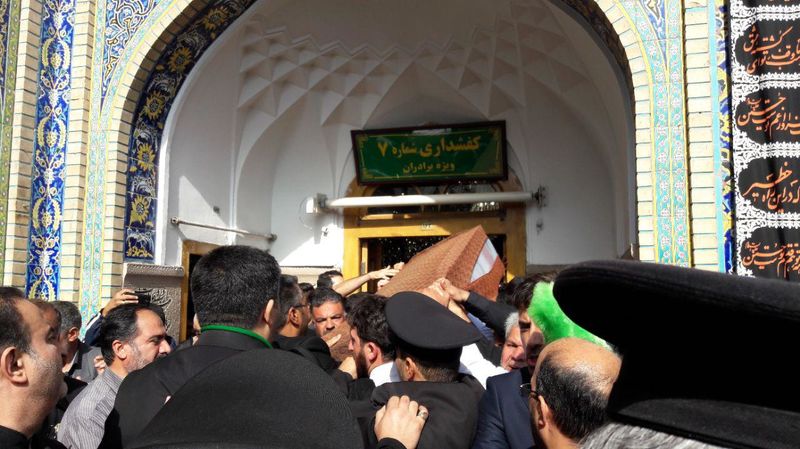 پیکر شهید حججی وارد مشهد شد