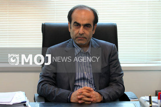 خادمی: مجلس از من میخواهد متن استیضاح وزیر نفت را تهیه کنم / باید دکل خارجی بخریم