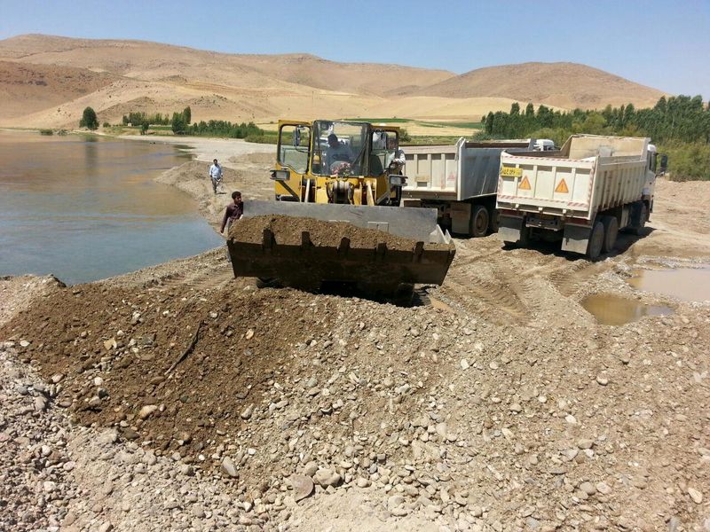 پیشگیری از برداشت مخلوط شن و ماسه در منطقه نخل یوسف