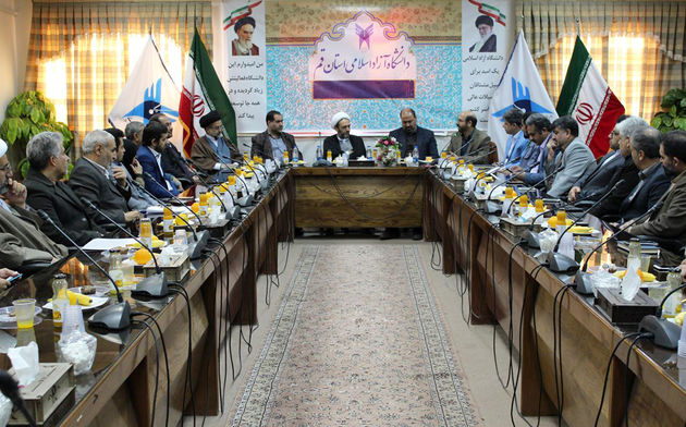 سرپرست دانشگاه آزاد اسلامی استان قم معرفی شد