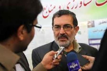 فوراً برای ساخت جایگاههای اضطراری نگهداری دام و تأمین علوفه اقدام شود