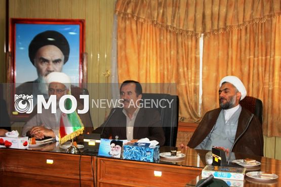 همزمان با بزرگداشت هفته دولت ۲۰ طرح در شهرستان نقده افتتاح و یا کلنگ زنی می شود