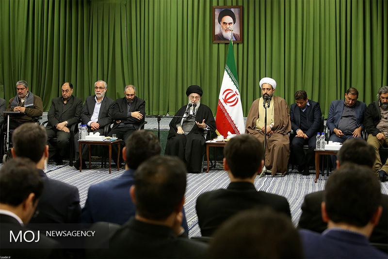مطروحهای از رهبر انقلاب برای شاعران مذهبیسُرا