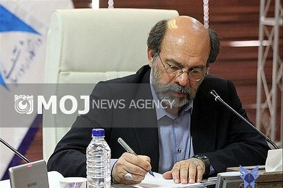 دانشگاه آزاد با تمام توان با اردوهای مختلط برخورد میکند