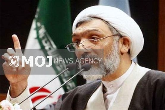 انتظار مردم از جامعه پزشکی بیش از قضات قوه قضائیه است / پزشکان در تشخیص عجله نکنند