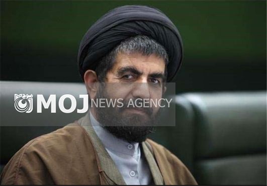 باید در بخش کشاورزی به خود کفایی برسیم