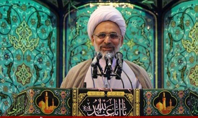 محور دفع خطر داعش سپاه پاسداران است / زمین نباید از حجت خدا خالی بماند
