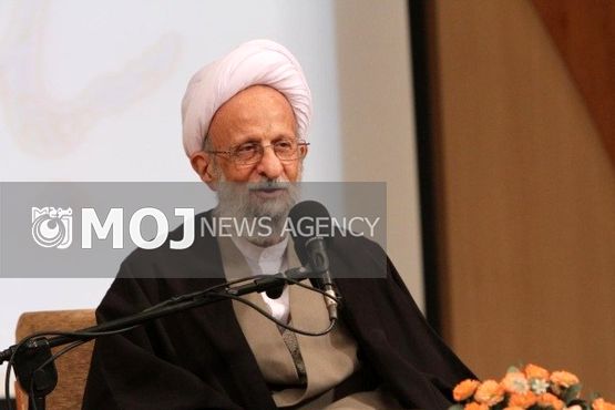 اگر انسان دنیا را فقط برای لذت بخواهد مطلوب نیست