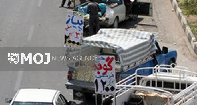برخورد با ۳۰۰ وانتبار دورهگرد در سطح شهر قم