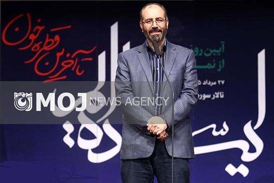 مومنیشریف: «ایستادهایم» ادامه خواهد داشت