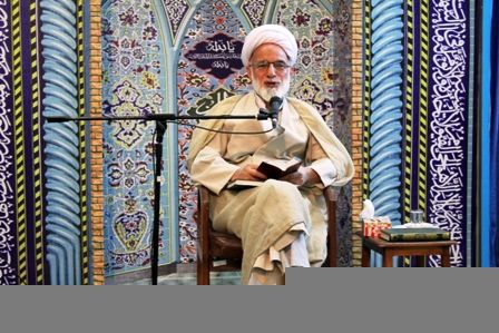 حفظ اموال مسلمین و دفاع از منابع ملی سرلوحه امور مدیران باشد