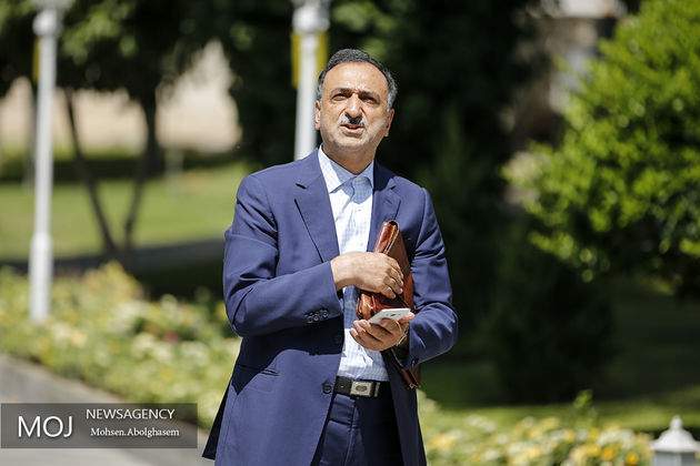 مشکلات و چالشهای موجود آموزش و پرورش با انتخاب یک وزیر حل نخواهد شد