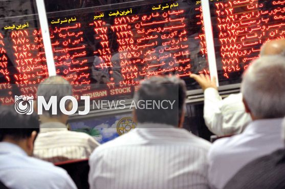 بررسی بورس تهران در سه ماهه ی اول سال ۹۵
